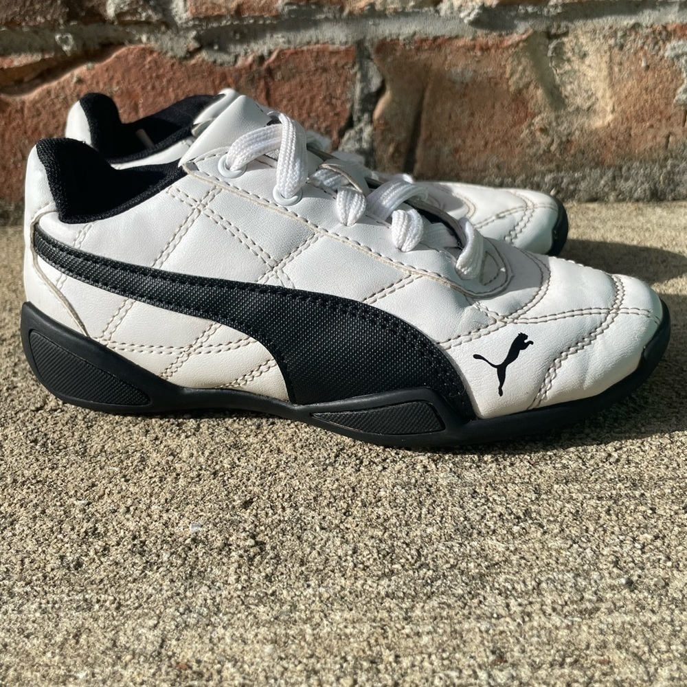 Kids Puma sneakers size 11c